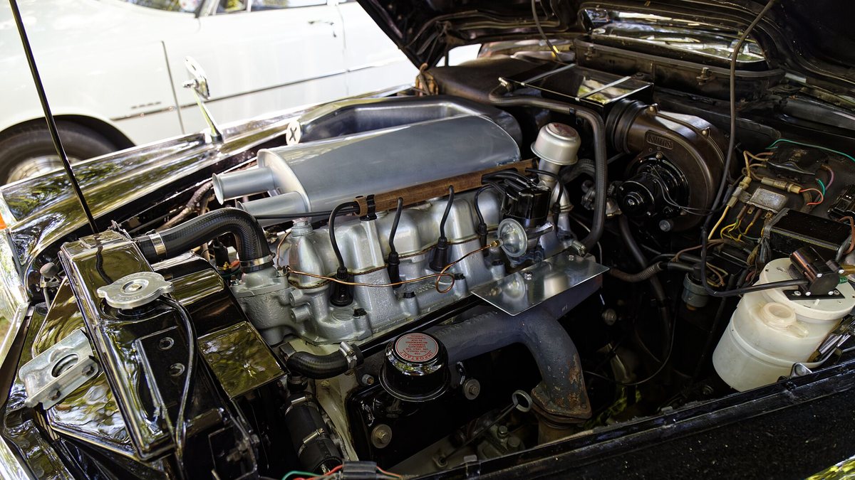 1962 Rover 100 P4 2625cc engine bay at Copped Hall, Epping, Essex, England