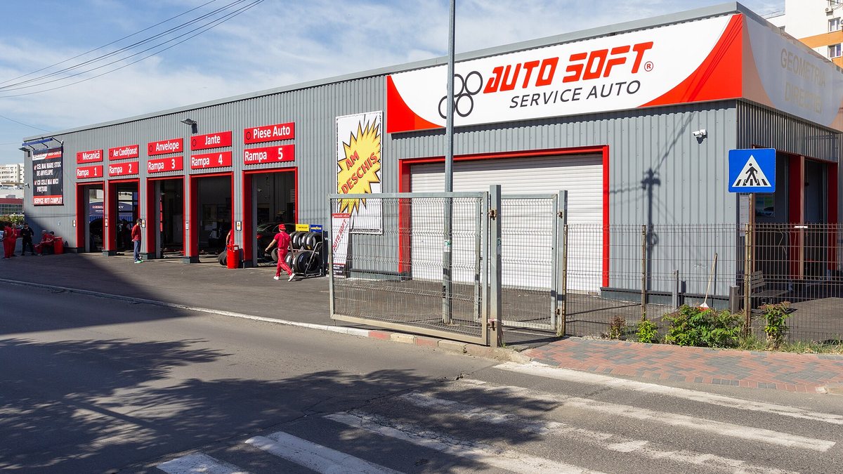 AUTO SOFT SERVICE TITAN