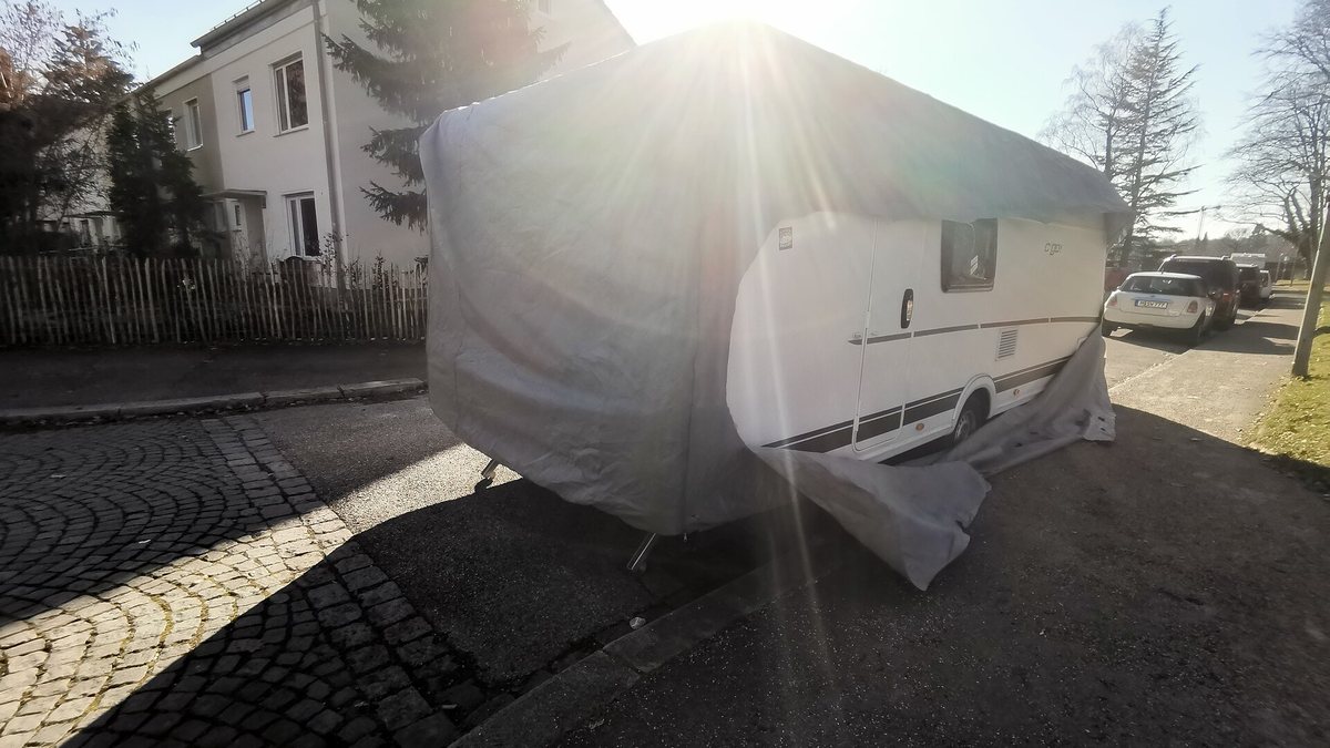 Caravan in München Wohngebiet Obersendling