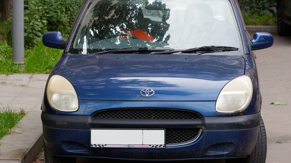 Moscow, Toyota Duet (aka Daihatsu Storia), Aug 2025 01