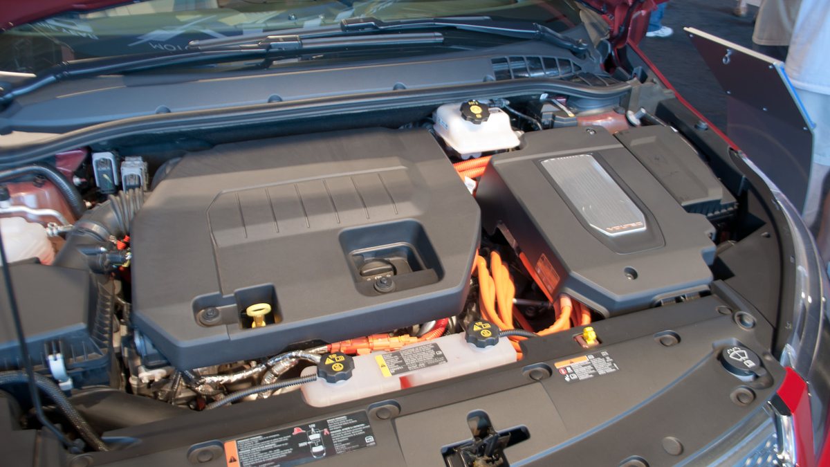 Chevrolet Volt Engine Bay (5871298909)